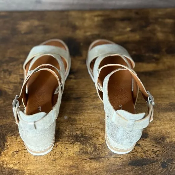 Diba True Qu Aint Sandal in Silver Metallic Leather. Size 12. New in Box!