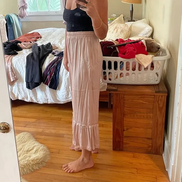 Discontinued Set: MYRAH penaloza Donna tube top and pants silk satin