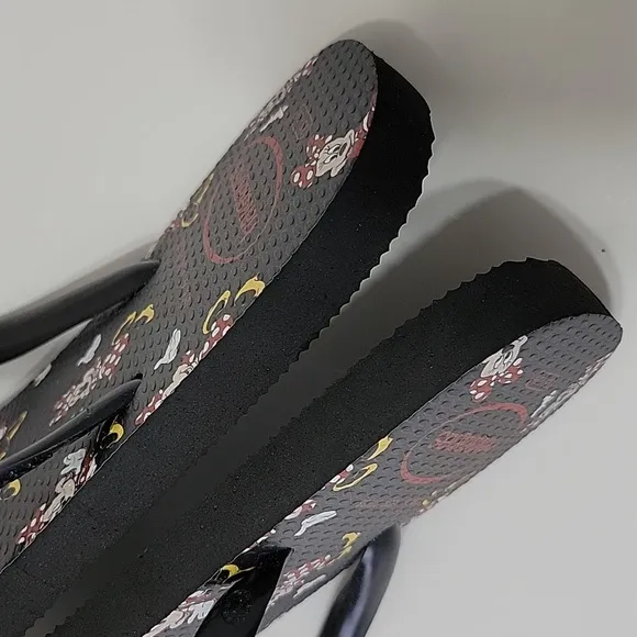 Disney Parks Flip Flop By Havaianas Minnie Mouse