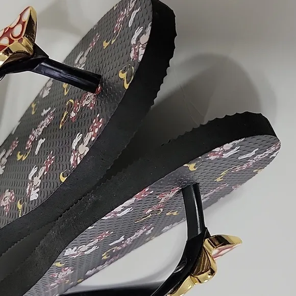 Disney Parks Flip Flop By Havaianas Minnie Mouse