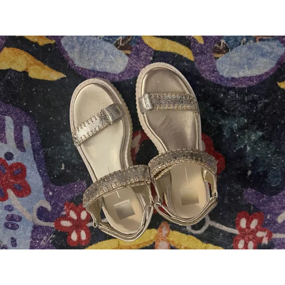 Dolce Vita DEBRA SANDALS SILVER DISTRESSED LEATHER, sz 10