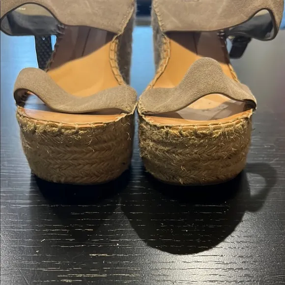 Dolce Vita Grey &amp; Snake Skin Platform Sandals size 8.5