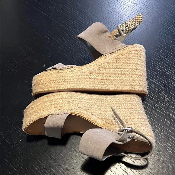 Dolce Vita Grey &amp; Snake Skin Platform Sandals size 8.5