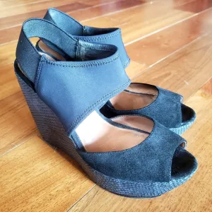 Donald J Pliner DJ Snake Embossed Wedge Sandals