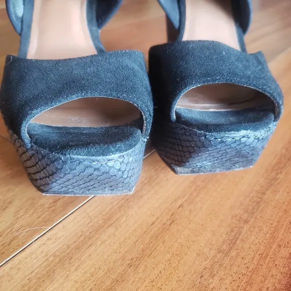 Donald J Pliner DJ Snake Embossed Wedge Sandals