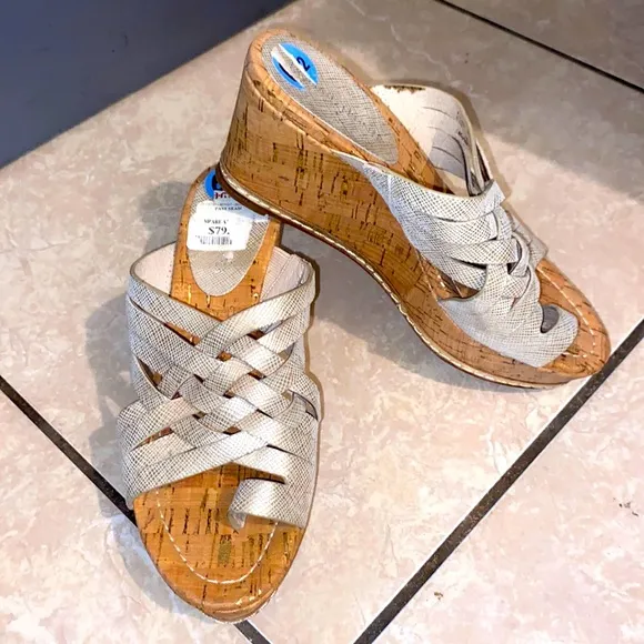 Donald J Pliner Flore Natural Patent Cork Wedge Metallic Strap Sandals Size 6.5