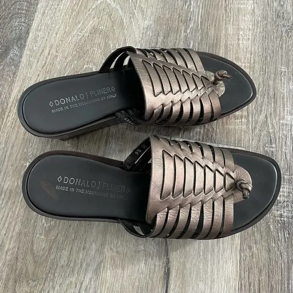 Donald J. Pliner Lea Bronze Platform Sandals - Size: 9.5