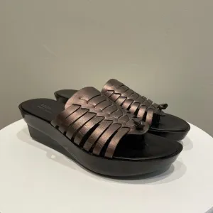 Donald J. Pliner Lea Bronze Platform Sandals - Size: 9.5