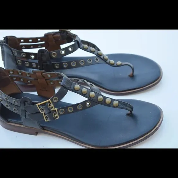 Donald J. Pliner Lulu sandals