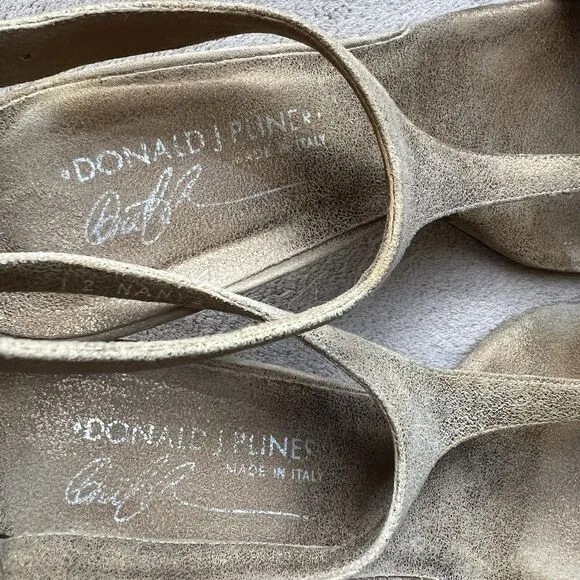 Donald J. Pliner Nany 2 Brushed Gold Leather Heeled Sandals Women 9.5 M Strappy