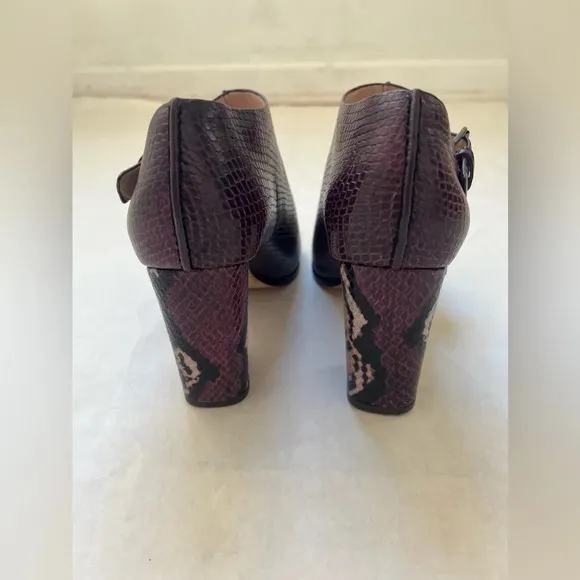 Donald Pliner Fouu snake print leather shooties sandals double strap heels 8,5