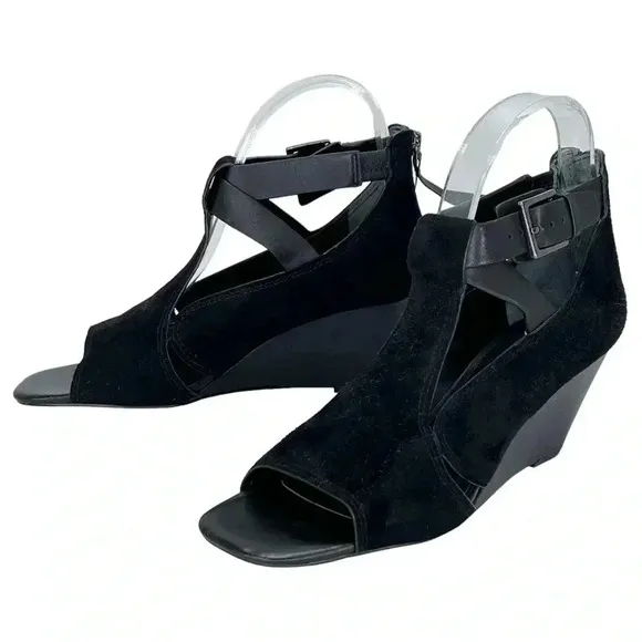 Donald Pliner Sila Wedge Sandals 7.5M Black Suede Leather Back Zipper