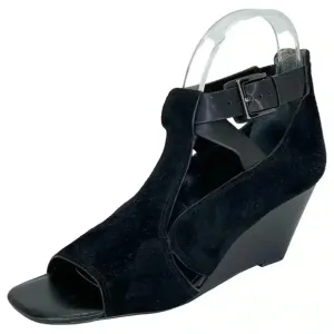 Donald Pliner Sila Wedge Sandals 7.5M Black Suede Leather Back Zipper