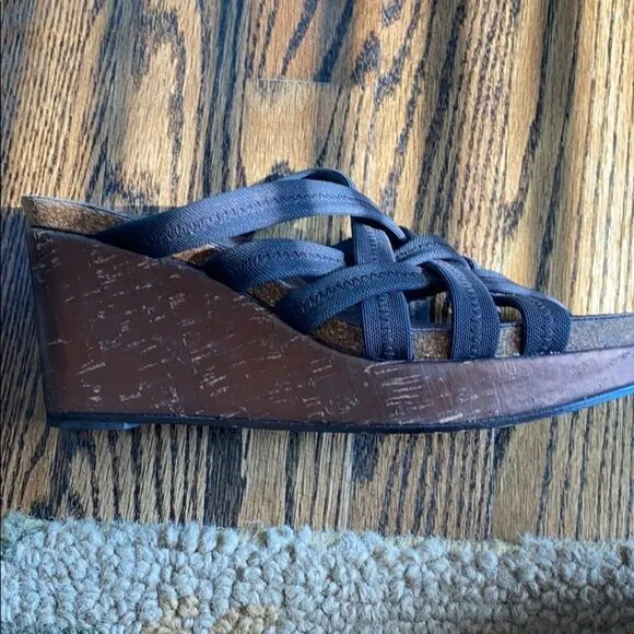 Donald J. Pliner sandals