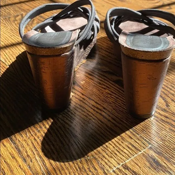 Donald J. Pliner sandals