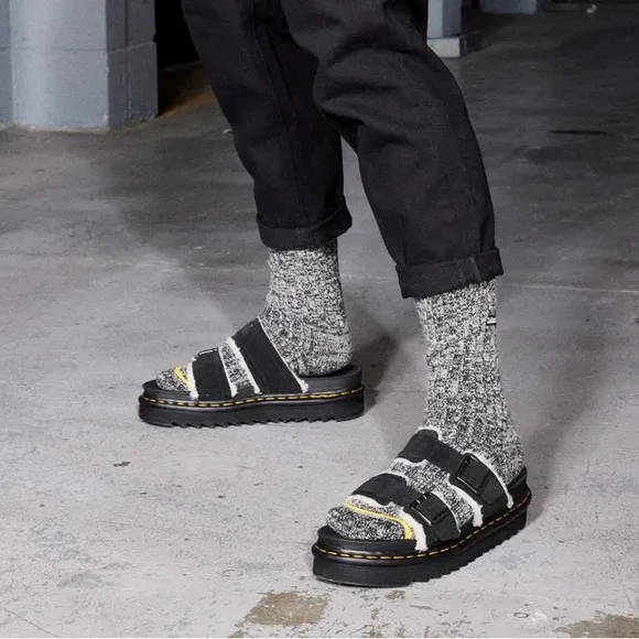 Dr. Martens Black Myles Suede Fur Lined Buckle Slide Sandals Zebrilus Sole EU 37
