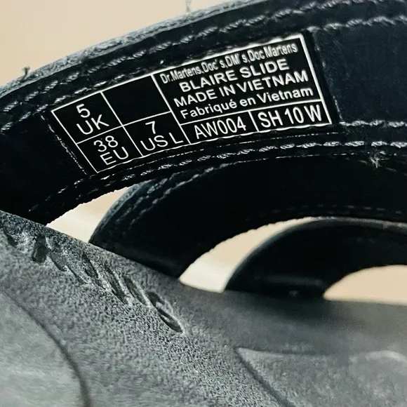 Dr Martens BLAIRE Black Leather Buckles 3-Strap Platform Slide Sandals Women's 7