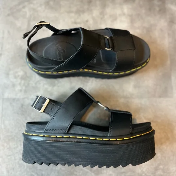 Dr. Martens FRANCIS LEATHER PLATFORM STRAP SANDALS Women’s 8