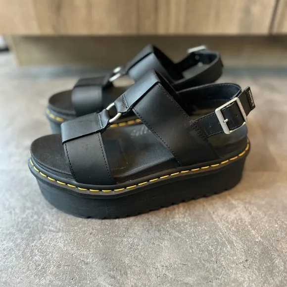 Dr. Martens FRANCIS LEATHER PLATFORM STRAP SANDALS Women’s 8