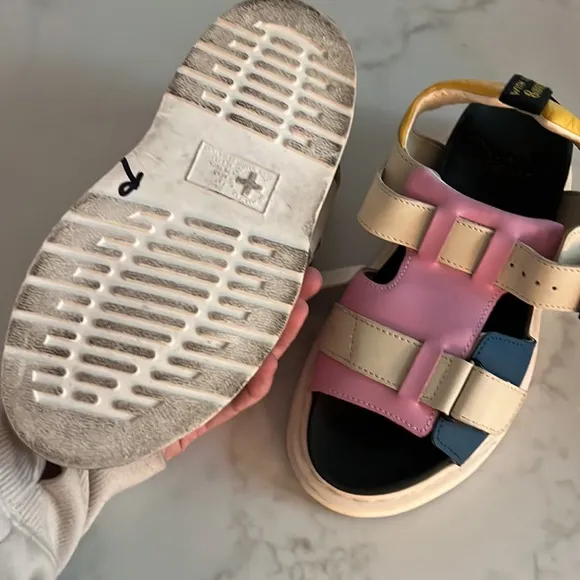 Dr Martens Kamilah Sandals