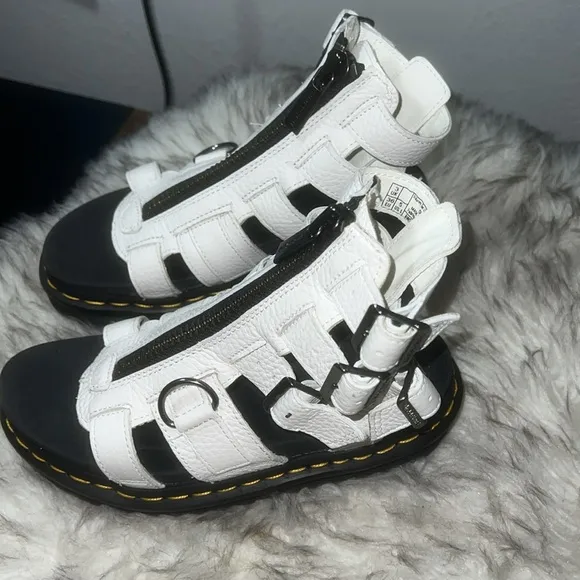 Dr Martens Olson Zipped White Leather Strap Sandals Platform Doc Women’s