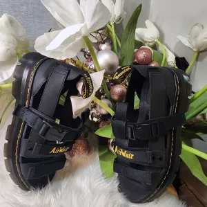 Dr Martens Pearson Webbing Sandals women9 new