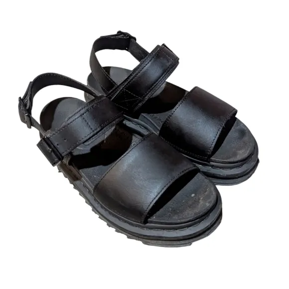 Dr. Martens Voss Leather Strap Sandals Size 7 Platform Comfy Punk Grunge