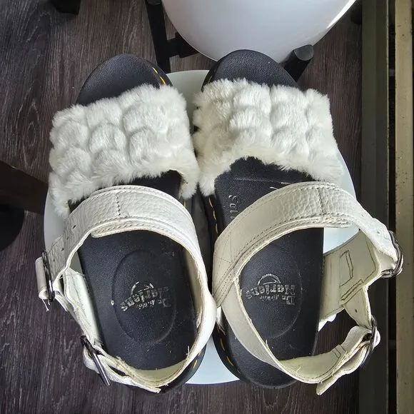 Dr. Martens Voss QUAD Fluffy Hearts Leather Sandals Platform Faux Fur Size 7 Y2K