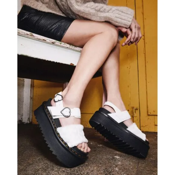 Dr. Martens Voss QUAD Fluffy Hearts Leather Sandals Platform Faux Fur Size 7 Y2K