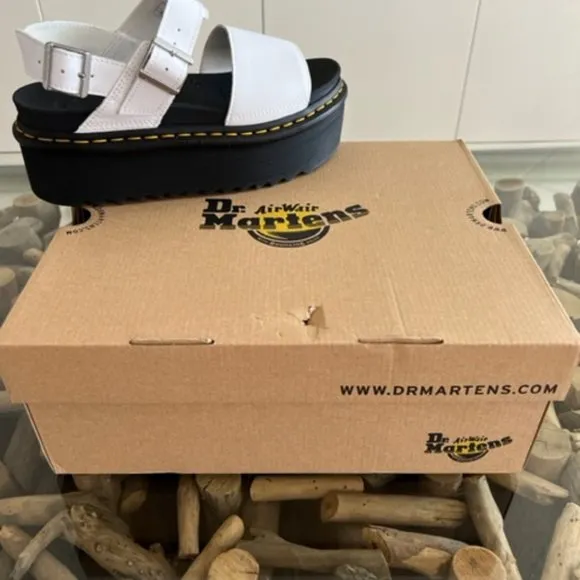 DR MARTENS Voss Quad White Hydro Leather Platform Sandals