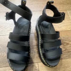 Dr. Martens Women's Blair Quad Platform Sandals, Black, Size 10, New in Box