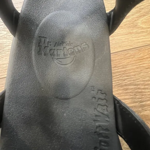 Dr. Martens Women's Blair Quad Platform Sandals, Black, Size 10, New in Box