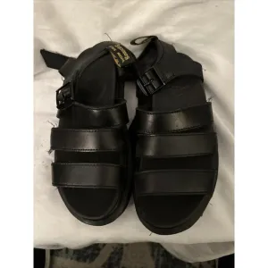 Dr Martens Women's  Blaire Quad Hydro Leather Platform Sandals Black Size: US 6