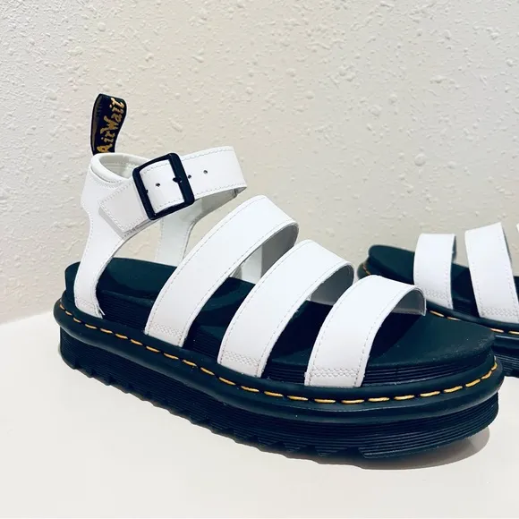 Dr. Martens Women’s Blaire White Hydro Leather Platform Sandals Sz 9,10 NEW