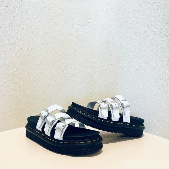 Dr. Martens Women’s Blaire White Leather Platform Sandals/Sz:7,8/NEW