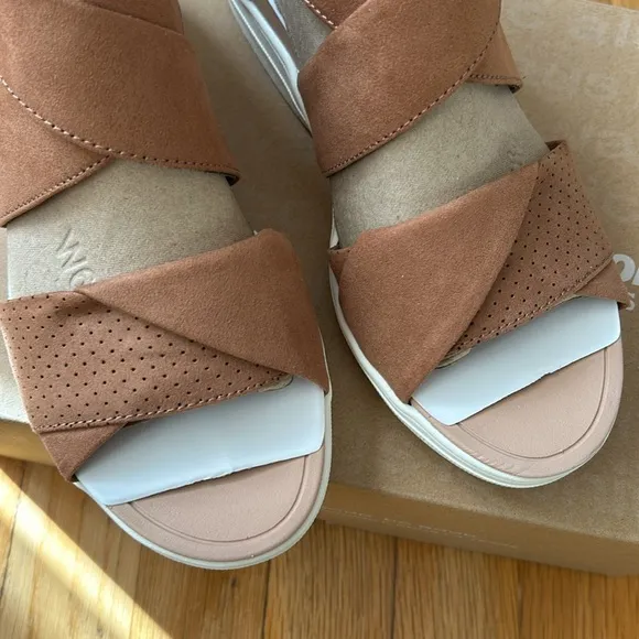 Dr. Scholl's Gladiator crisscross Platform Wedge Sandal brown Sz 7M NWB