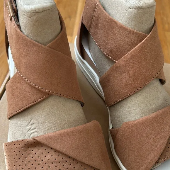 Dr. Scholl's Gladiator crisscross Platform Wedge Sandal brown Sz 7M NWB