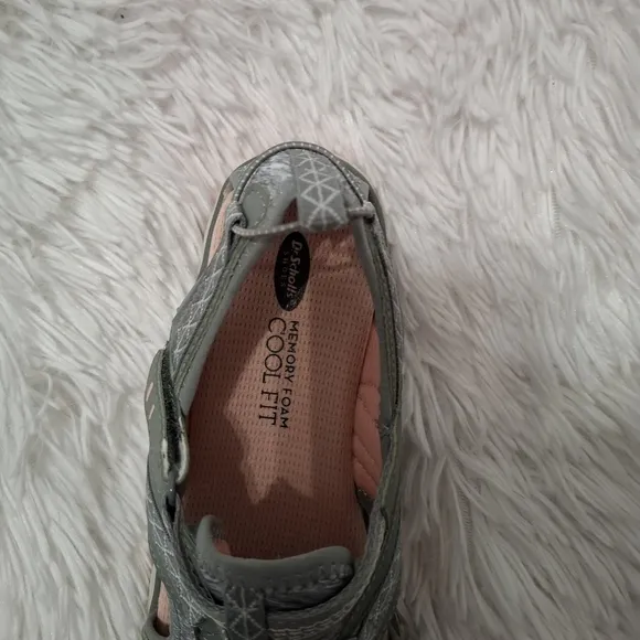Dr. Scholl's Women's Andrews Fisherman Sandals Gray Size 9