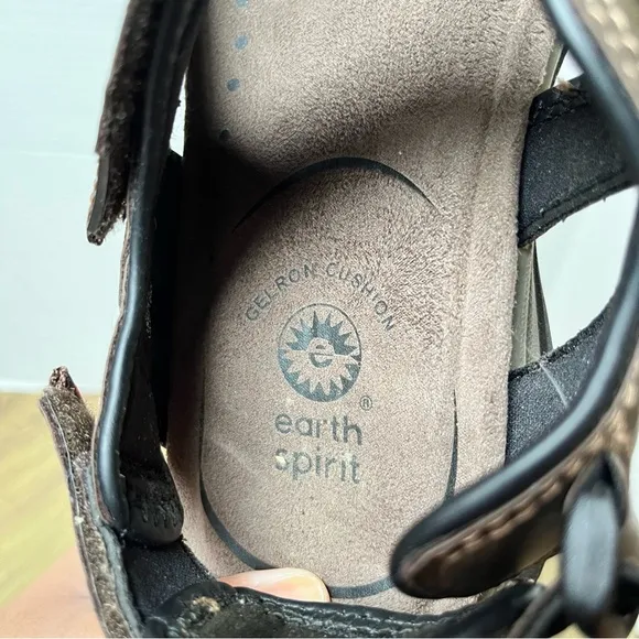 Earth Spirit Brown Sandals Size 11