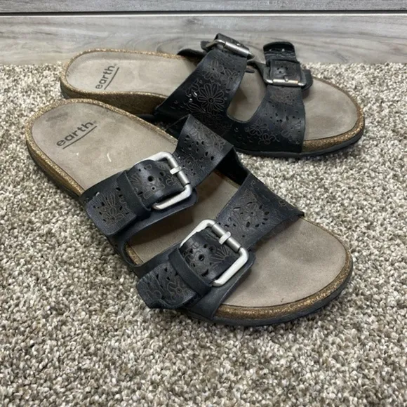 Earth Women's Sand Antigua Leather Buckle Strap Slide Sandals Black 6.5W