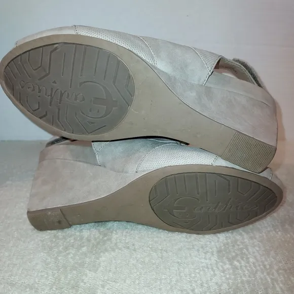 Earthies Manza Taupe Leather Wedge Peep Toe Sandals size 8B