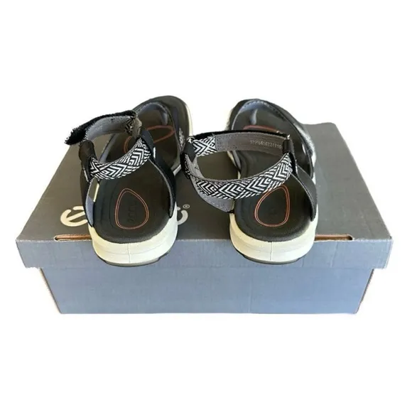 Ecco Cruise Sport Black Sandal Women’s Size 37 EU 37 US Size 6 - 6.5
