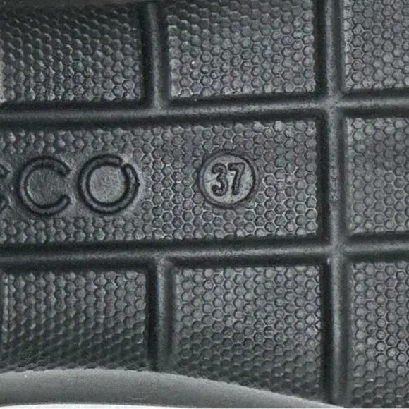 Ecco Felicia Sandals Low Wedge Strappy Gray/ Silver Hook &amp; Loop‎ Closure Sz 37
