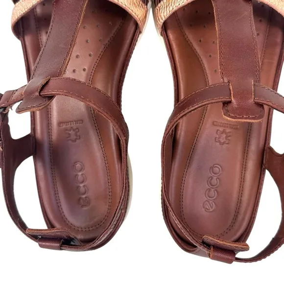ECCO Flash Women’s Brown Leather T-Bar Sandals Adjustable Comfort Size 9-9.5