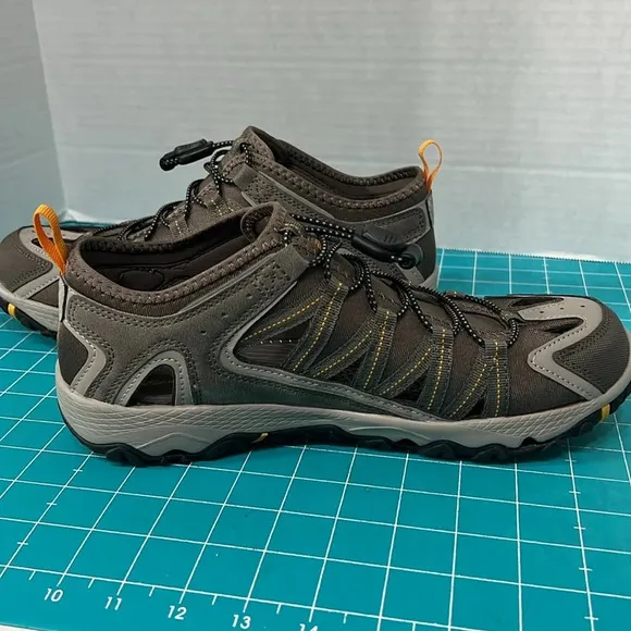 Eddie Bauer Men's Bungee Lace Eastport Breathable Water Shoe Sandals 9M