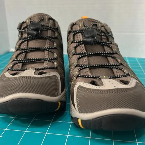 Eddie Bauer Men's Bungee Lace Eastport Breathable Water Shoe Sandals 9M