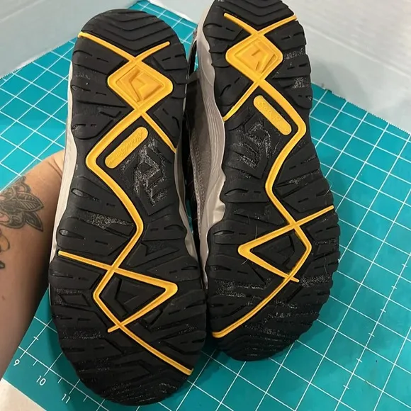 Eddie Bauer Men's Bungee Lace Eastport Breathable Water Shoe Sandals 9M