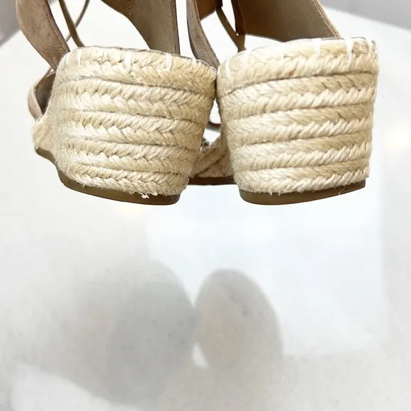 EILEEN Fisher Agnes Espadrille Wedge Sandals Beige Leather Size 7 Open Toe