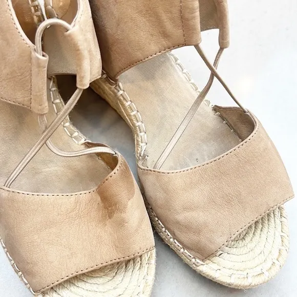 EILEEN Fisher Agnes Espadrille Wedge Sandals Beige Leather Size 7 Open Toe