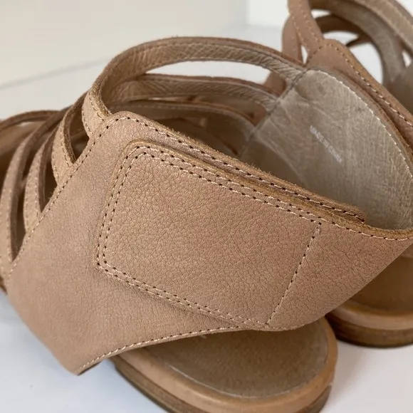 EILEEN FISHER &quot;Otto&quot; Strappy Gladiator Sandal Size 9.5